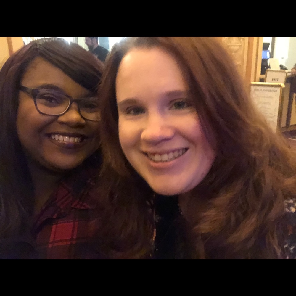 Meet your Posher, Elizabeth